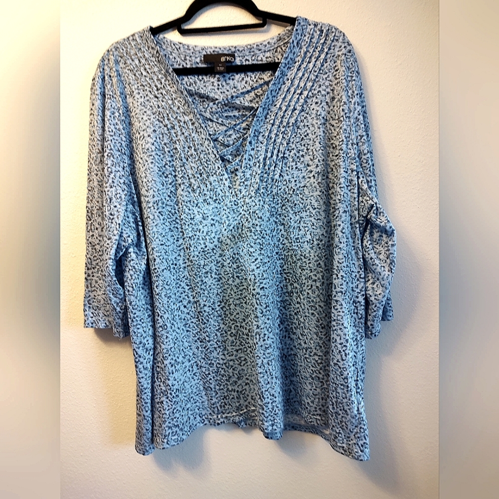 ERICA Sz 3X Blue, Gray, & Black casual top